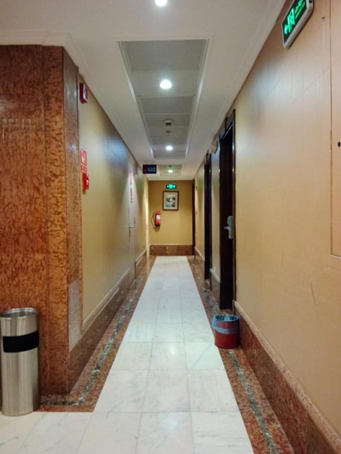 Sky View Hotel, Madinah Медина Екстериор снимка