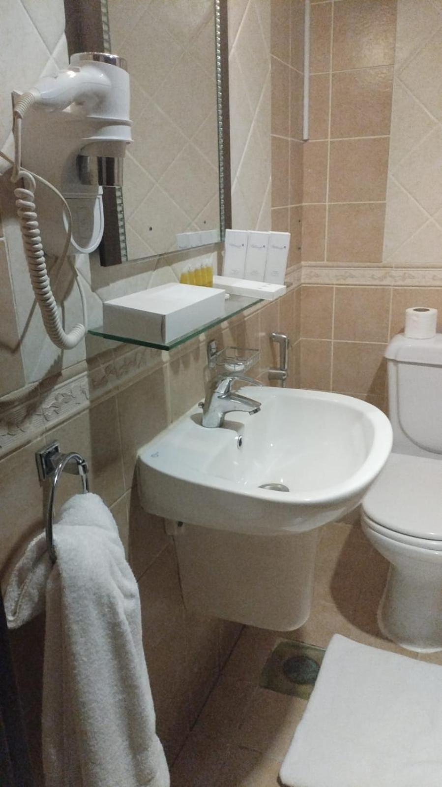 Sky View Hotel, Madinah Медина Екстериор снимка