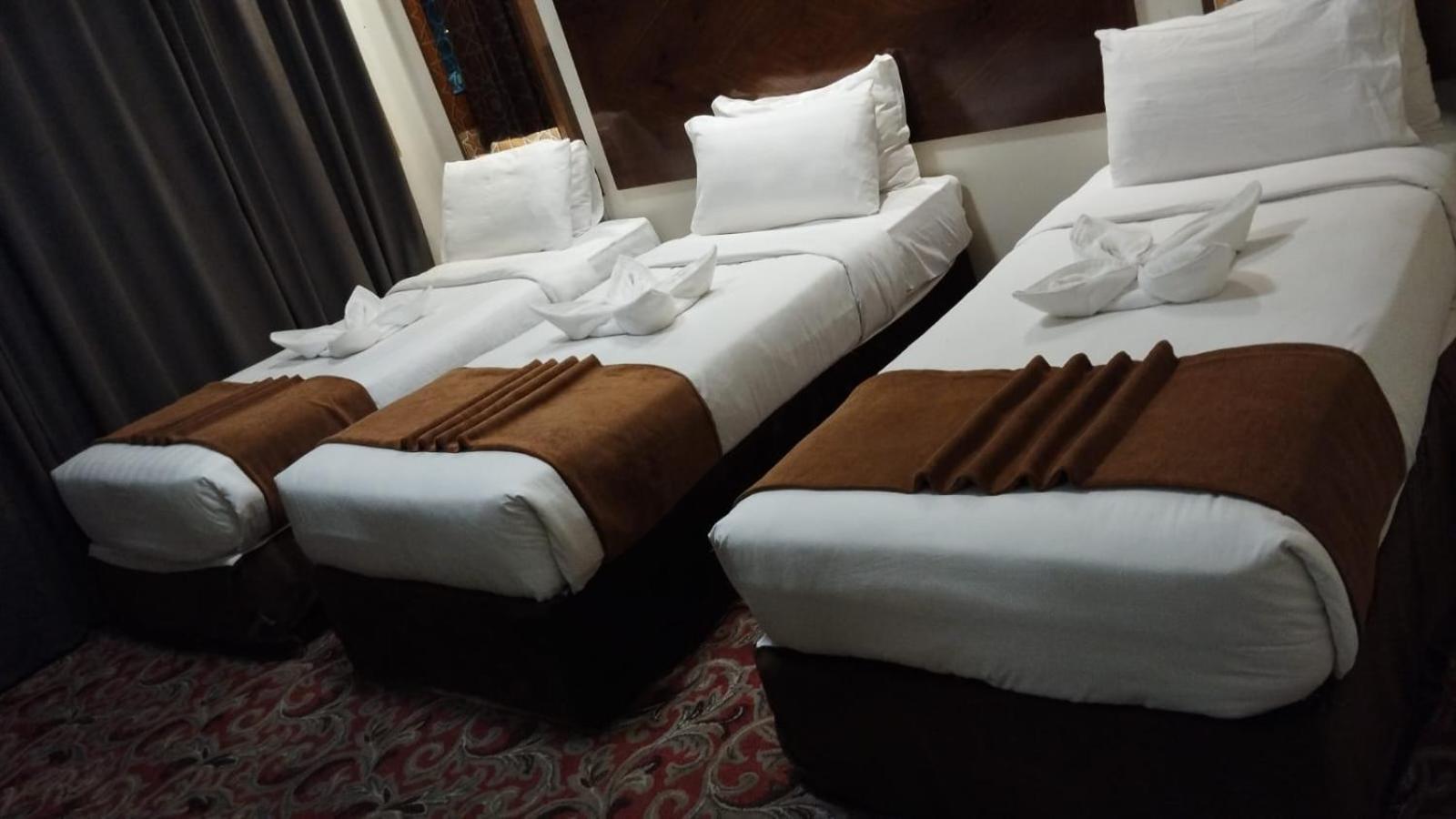 Sky View Hotel, Madinah Медина Екстериор снимка