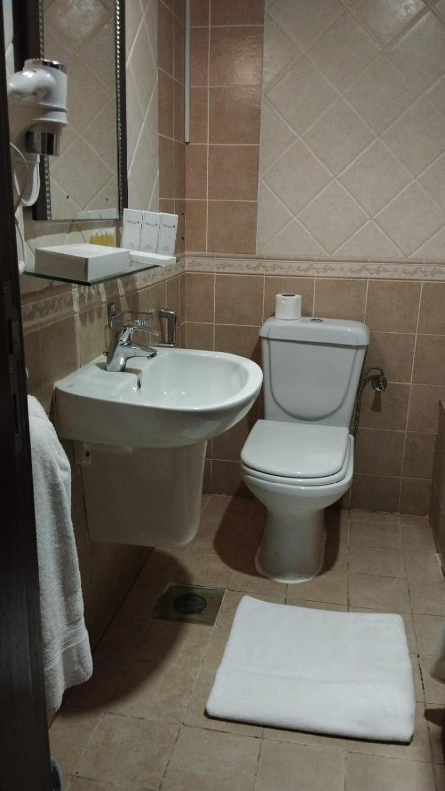Sky View Hotel, Madinah Медина Екстериор снимка