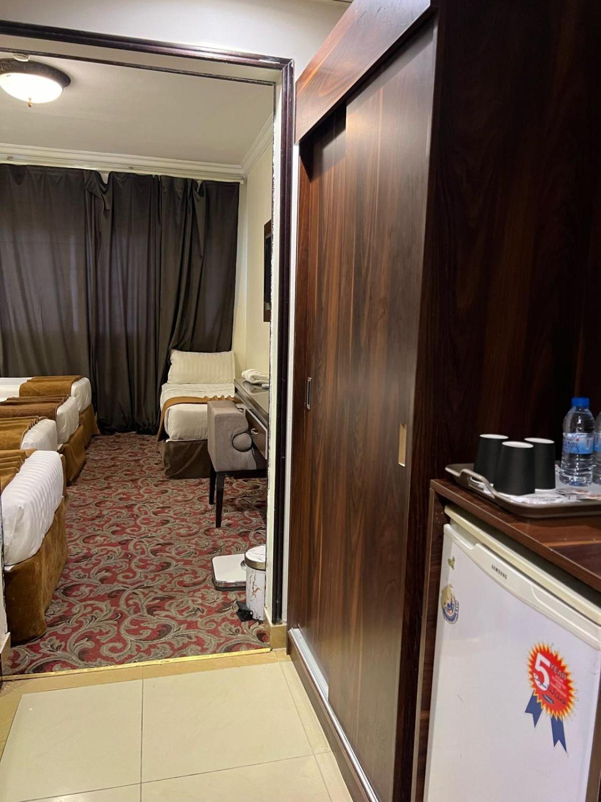 Sky View Hotel, Madinah Медина Екстериор снимка
