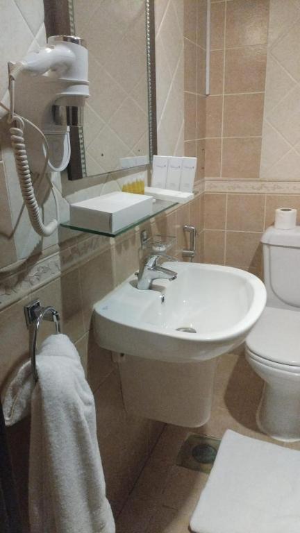 Sky View Hotel, Madinah Медина Екстериор снимка